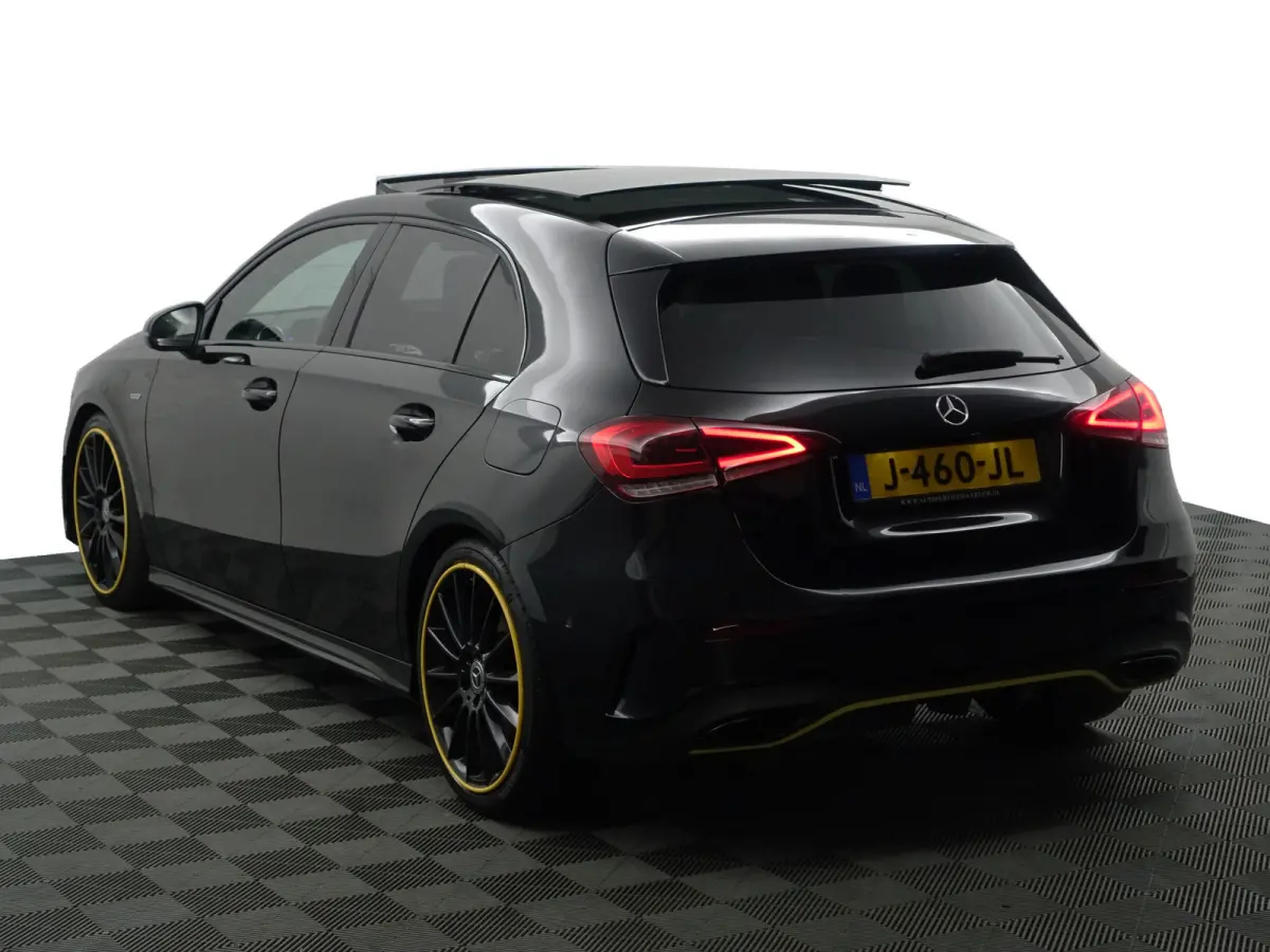 250 AMG Yellow Art Aut- Panoramadak, Burmester Audio, Sfeerverlichting, Xenon Led, Stoelverwarming