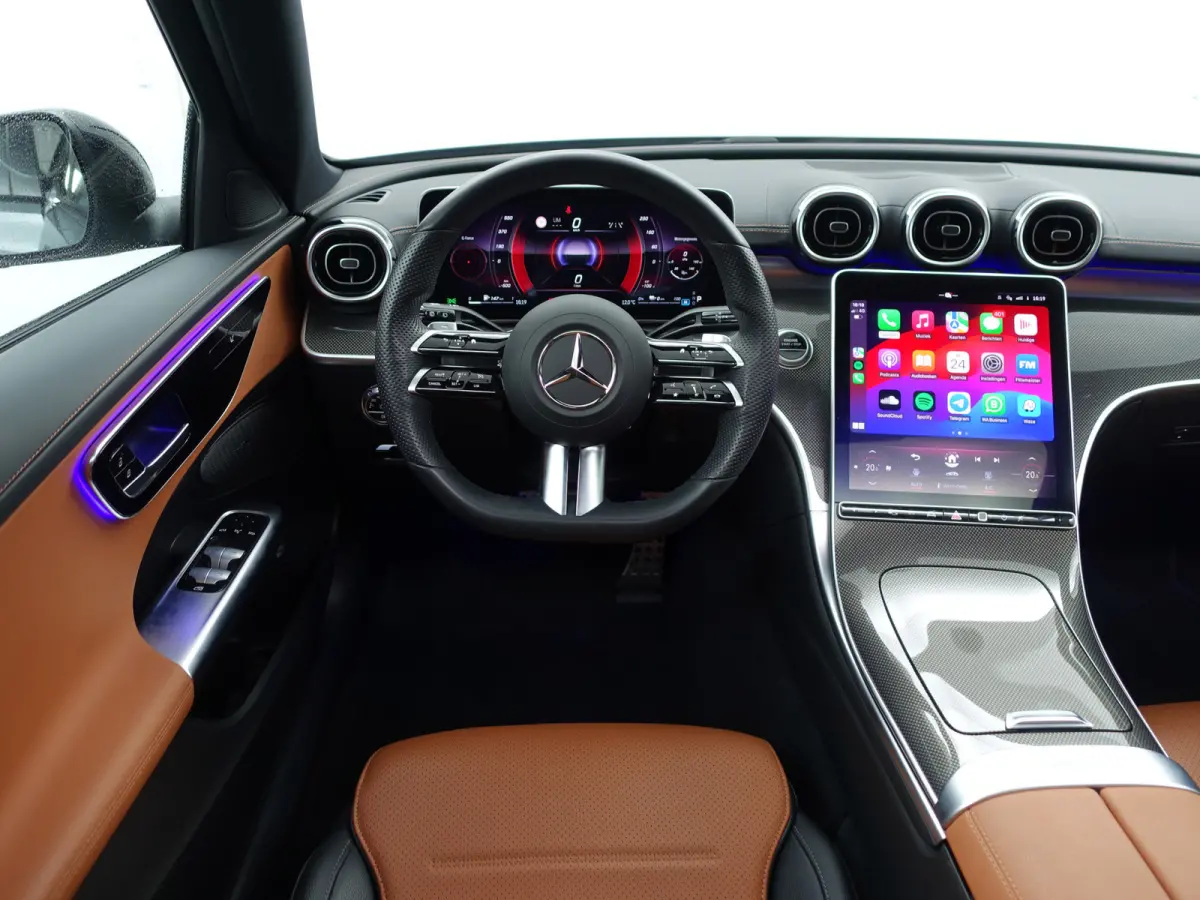 300 e AMG Line Aut- Two Tone Leder Interieur, Panoramadak, Carbon, Sfeerverlichting, Carplay, Android Auto