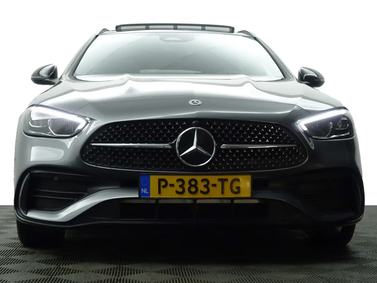 300 e AMG Line Aut- Two Tone Leder Interieur, Panoramadak, Carbon, Sfeerverlichting, Carplay, Android Auto