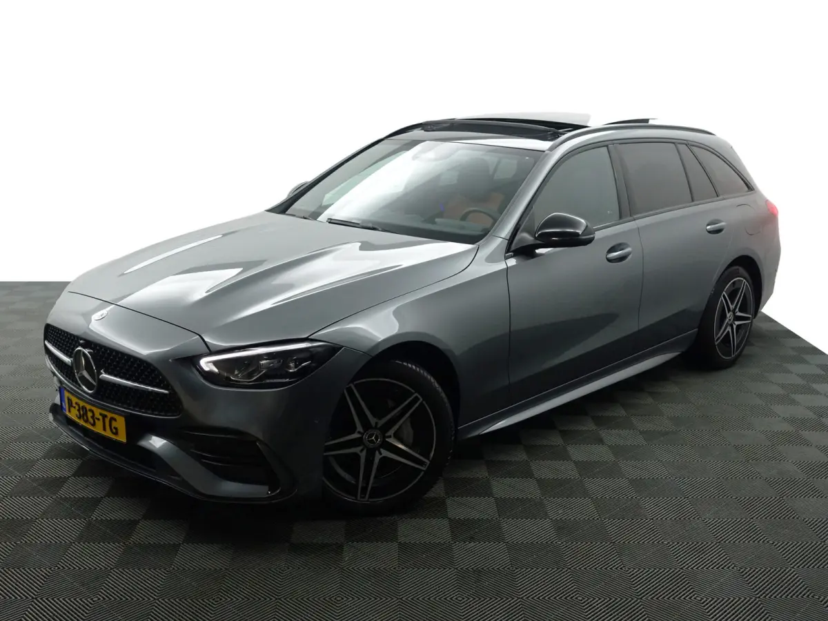 300 e AMG Line Aut- Two Tone Leder Interieur, Panoramadak, Carbon, Sfeerverlichting, Carplay, Android Auto