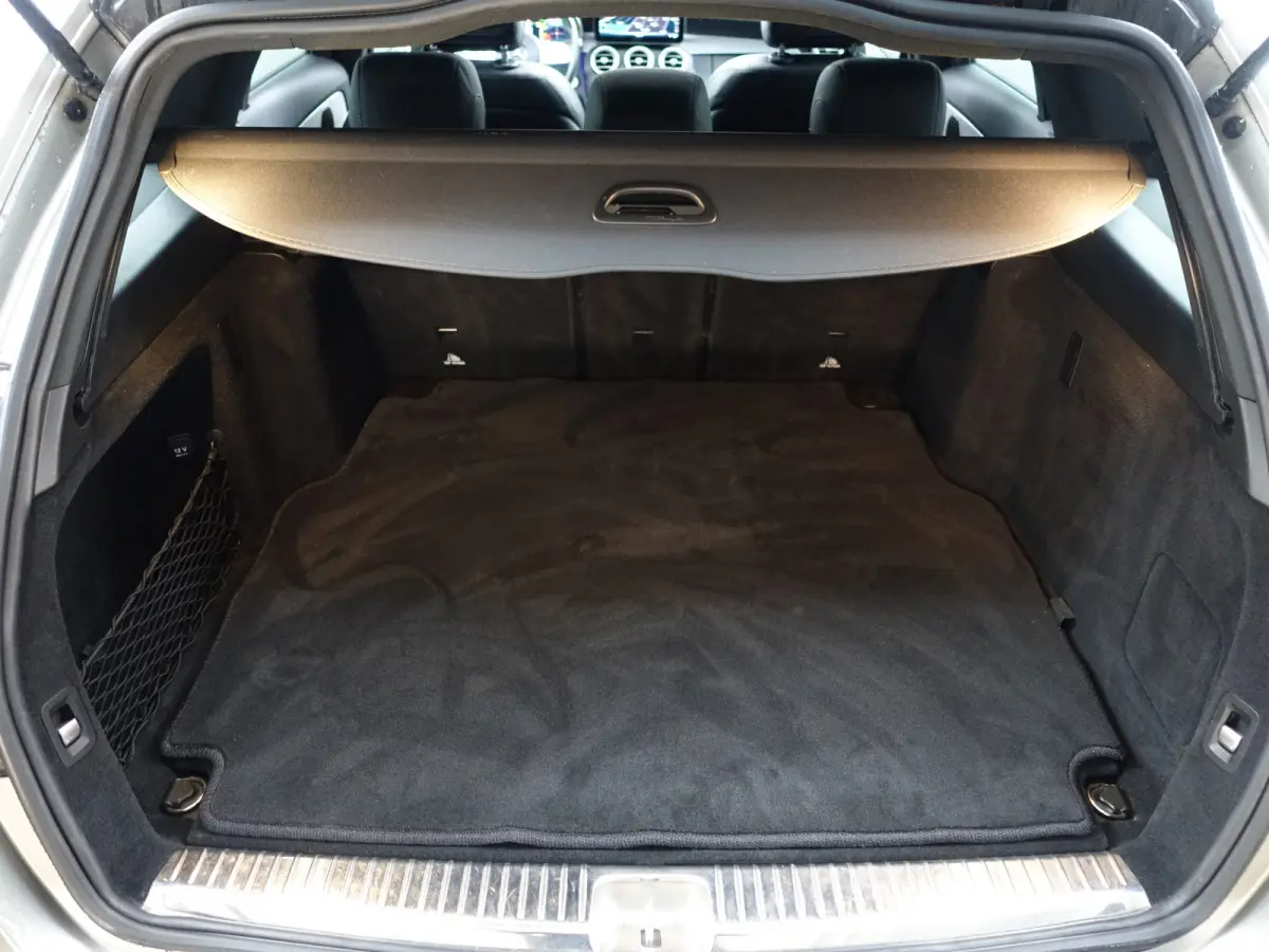 180 AMG Premium Plus Pack Aut- Night Edition, Panoramadak, Virtual cockpit, Carplay, Android Auto, Camera