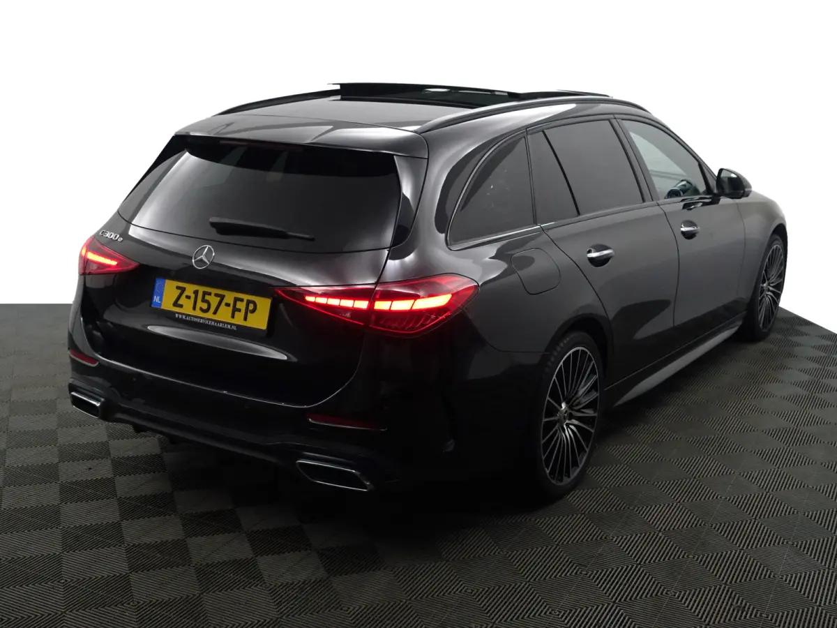 300 e AMG Line Aut- Stoel Massage, Burmester Audio, Panoramadak, 360 Camera, Elek Trekhaak, Laser Led