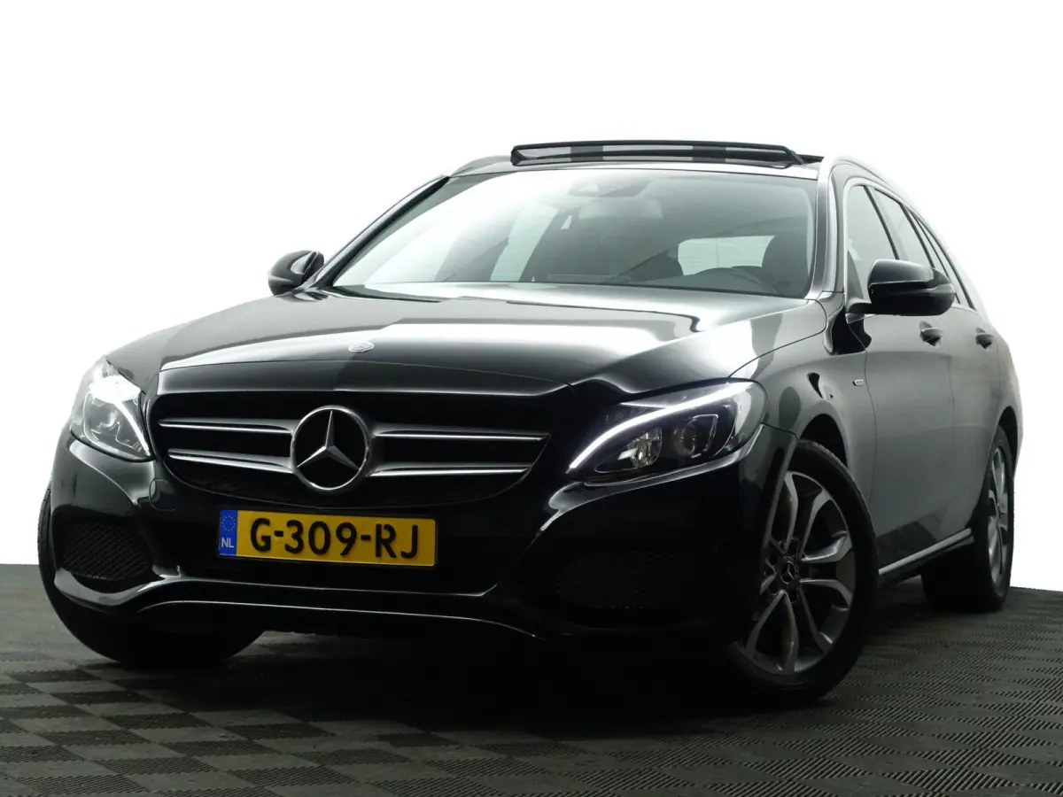 180 Prestige Aut- Panoramadak, Xenon Led, Burmester Audio, Navi, Park Assist, Sport Interieur
