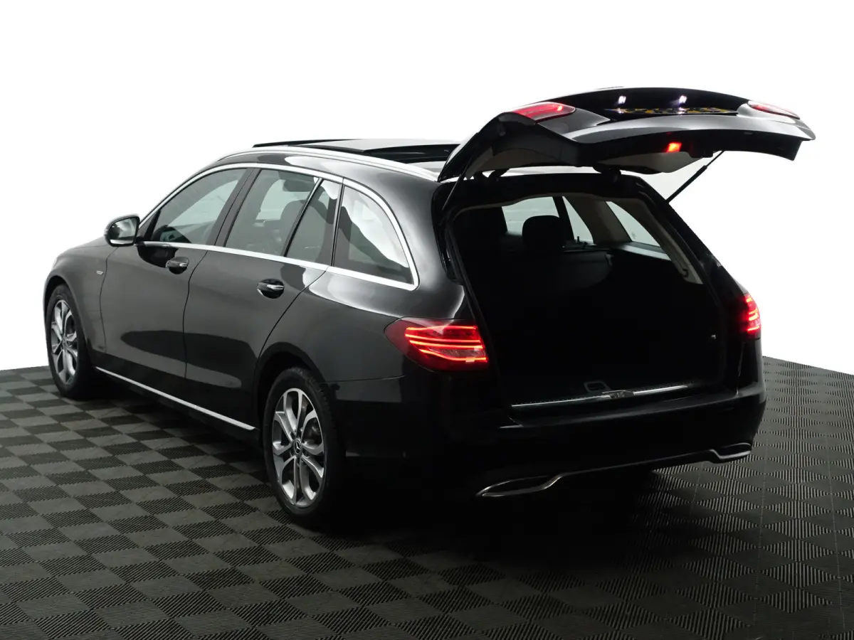 180 Prestige Aut- Panoramadak, Xenon Led, Burmester Audio, Navi, Park Assist, Sport Interieur