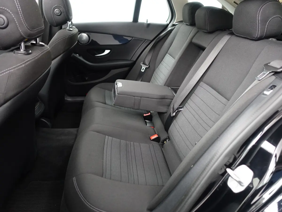 180 Prestige Aut- Panoramadak, Xenon Led, Burmester Audio, Navi, Park Assist, Sport Interieur