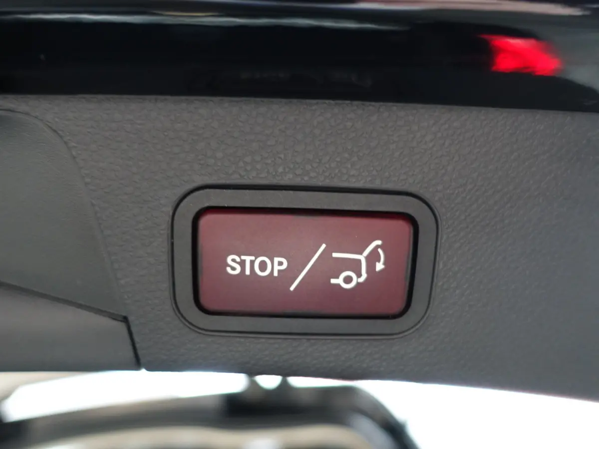 180 Prestige Aut- Panoramadak, Xenon Led, Burmester Audio, Navi, Park Assist, Sport Interieur