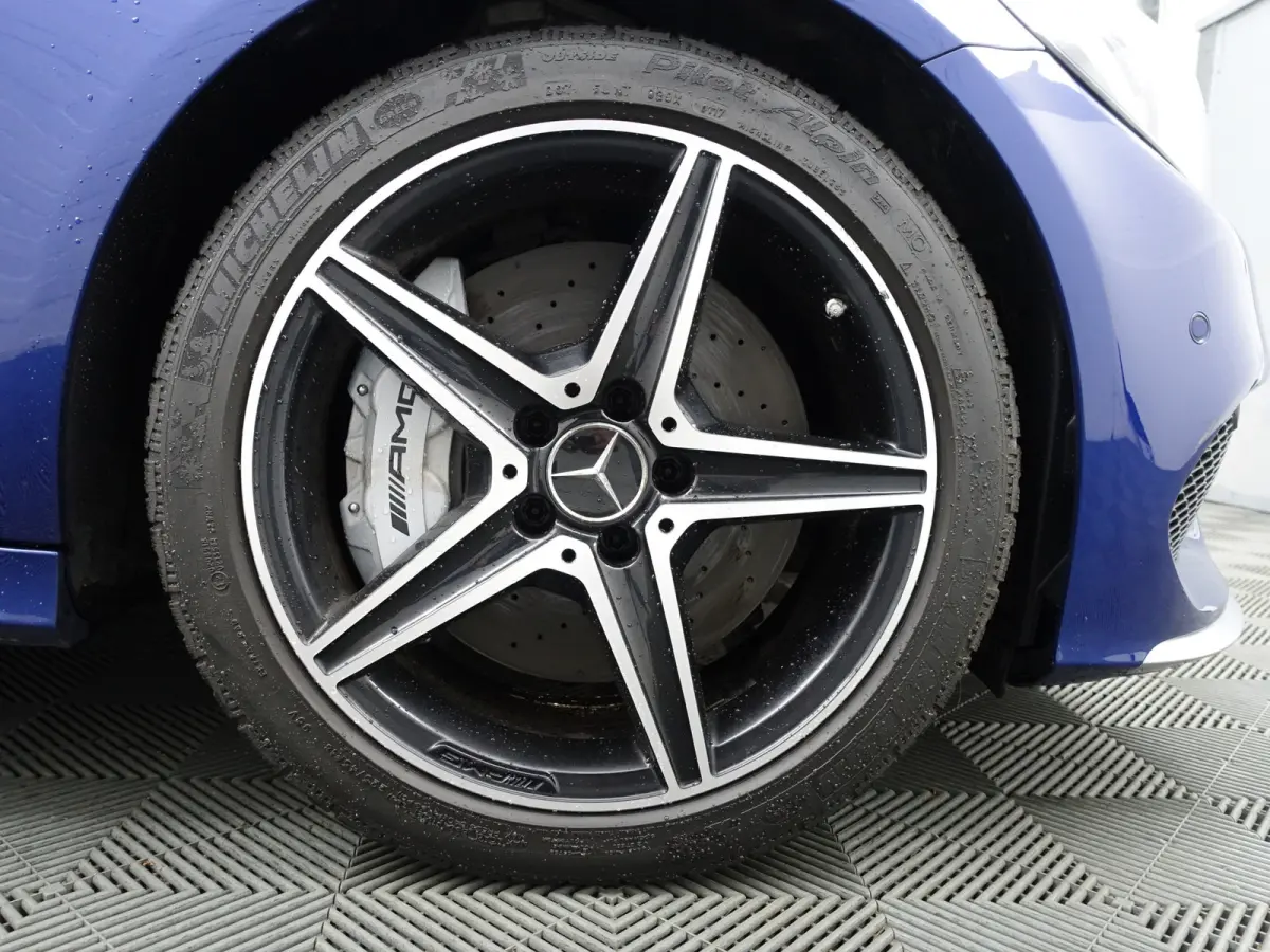 AMG 43 4MATIC Premium- Dealer Onderhouden, Lane Assist, Panoramadak, Sfeerverlichting, Camera