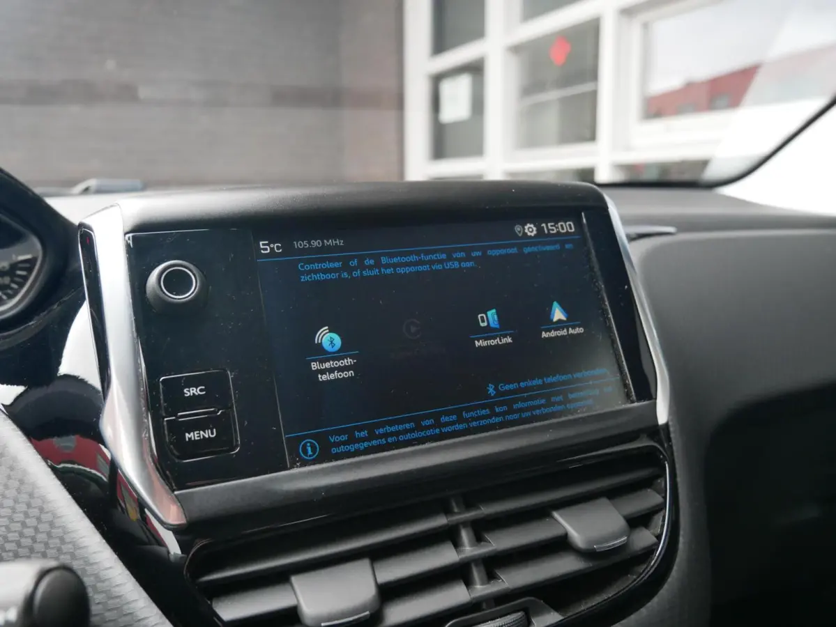 1.2 PureTech Signature Nieuwe Riem| Carplay| Stoelverwarming
