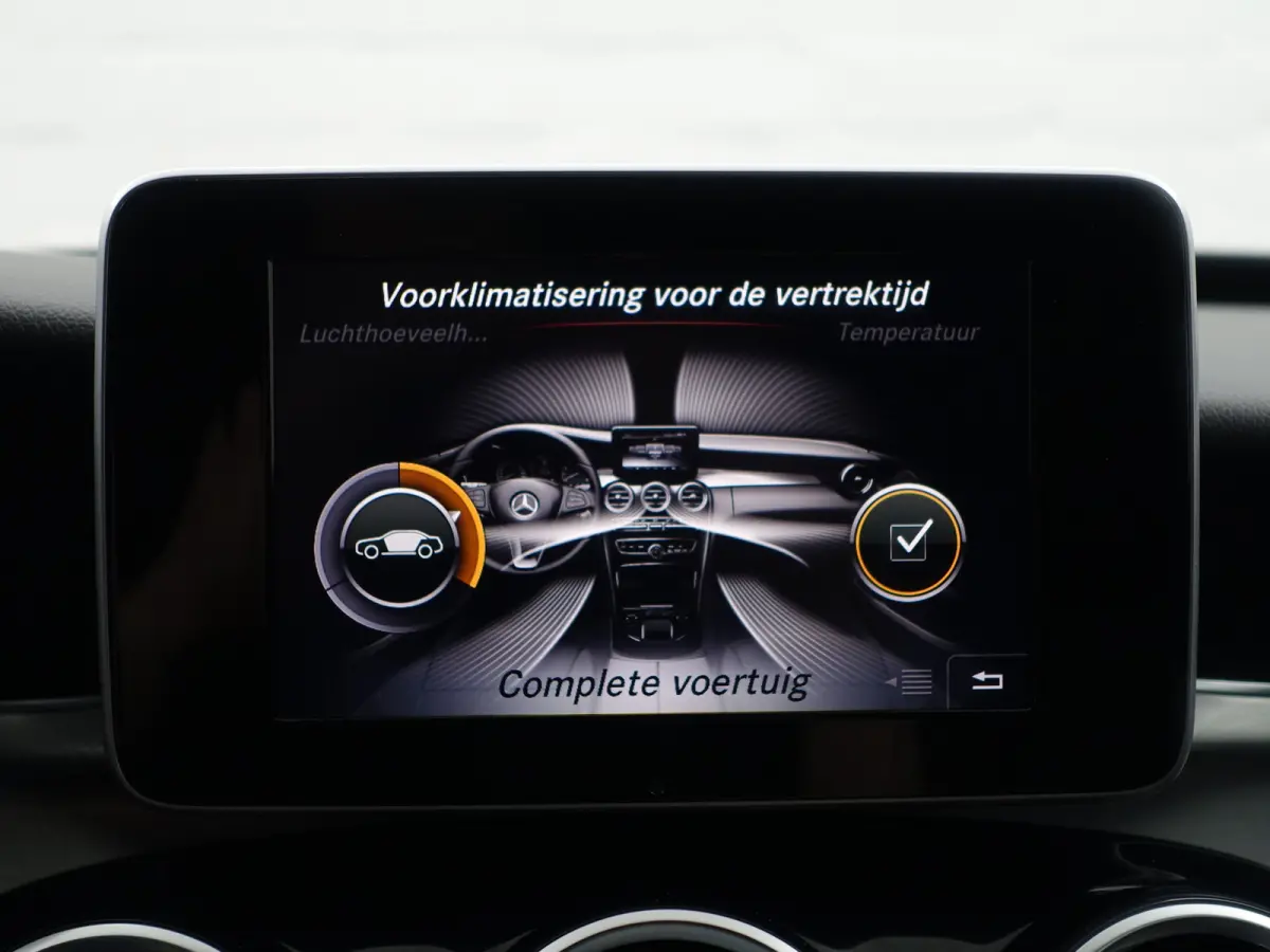 350 e AMG Prestige Aut- Xenon Led, Standkachel, Leder Sport Interieur, Burmester Audio, Stoelverwarming, Park Assist