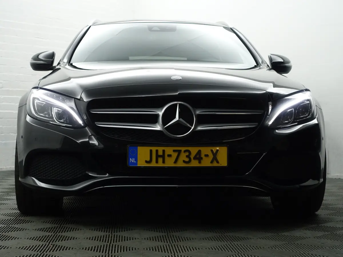 350 e AMG Prestige Aut- Xenon Led, Standkachel, Leder Sport Interieur, Burmester Audio, Stoelverwarming, Park Assist