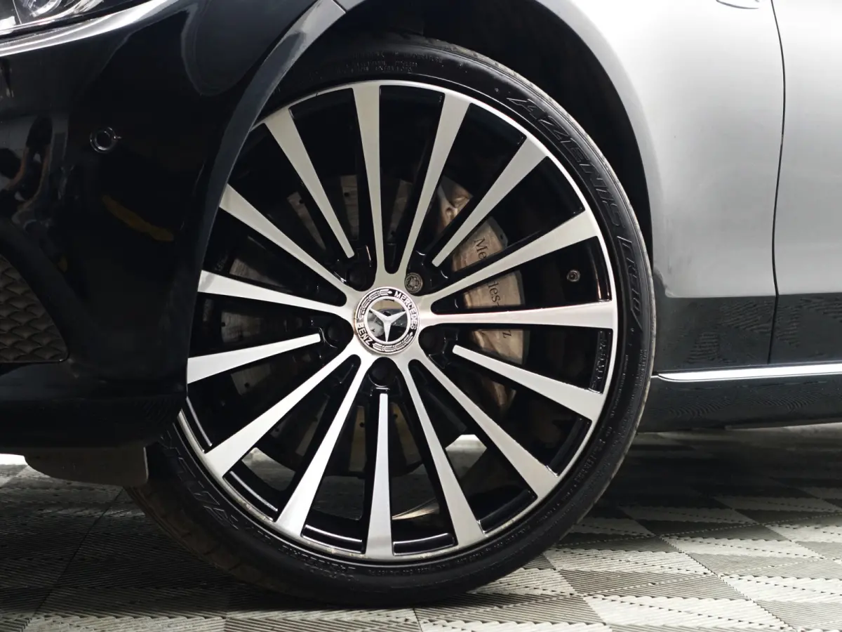 350 e AMG Prestige Aut- Xenon Led, Standkachel, Leder Sport Interieur, Burmester Audio, Stoelverwarming, Park Assist