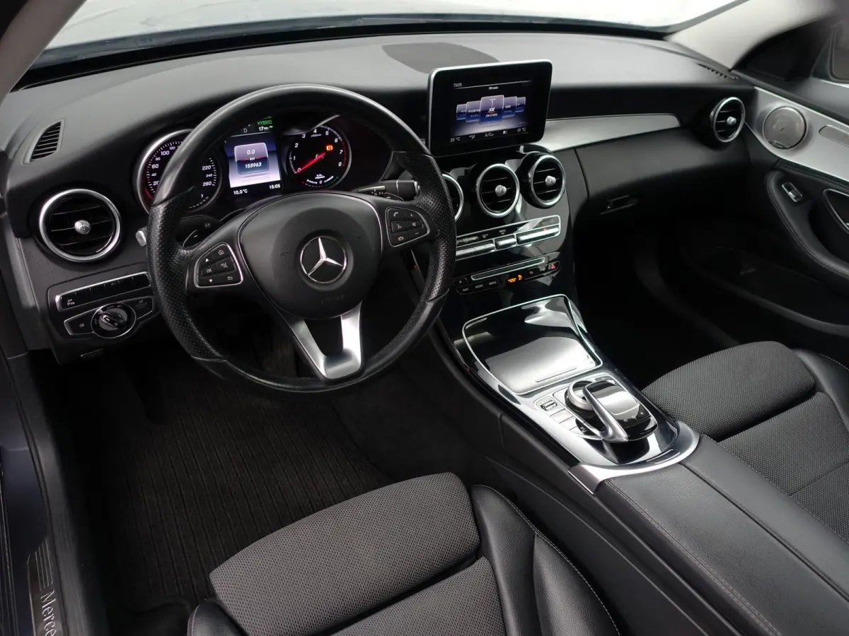 350 e Prestige Edition Aut- Panoramadak, Xenon Led, Park Assist, Camera, Keyless, Stoelverwarming, Sport Interieur