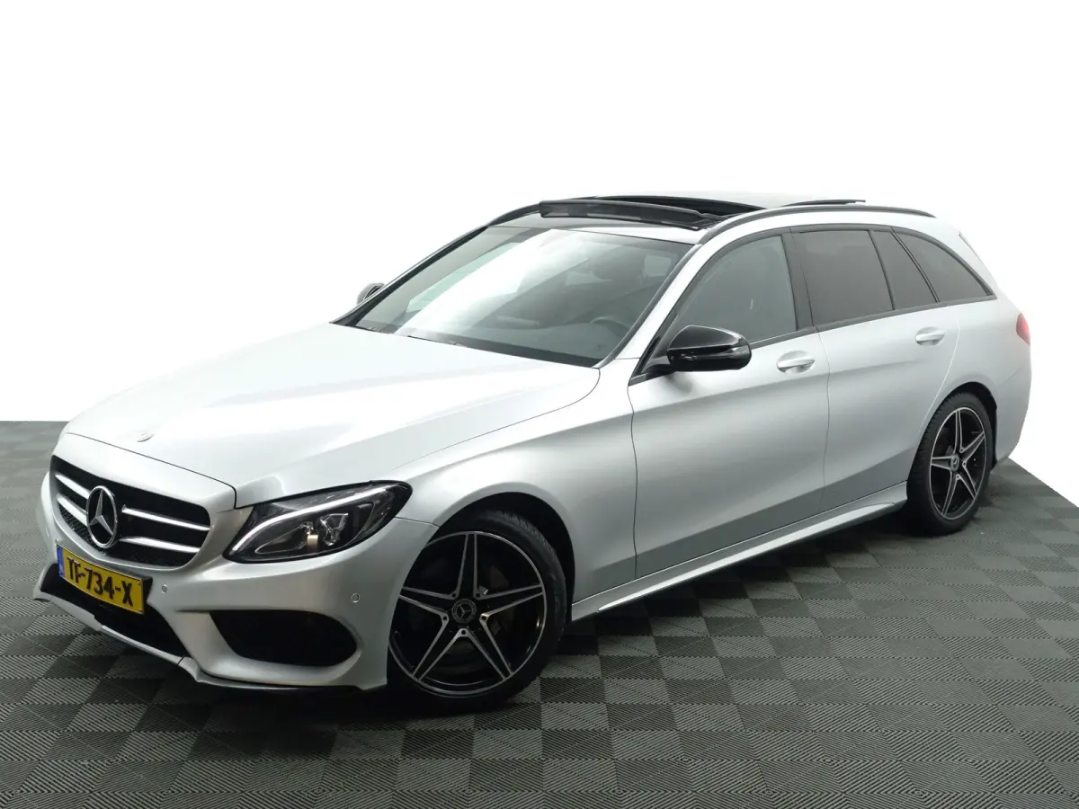 180 AMG Night Edition Aut- Panoramadak, Xenon Led, Sfeerverlichting, Burmester, Stoelverwarming, Keyless