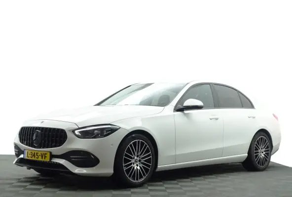 200 AMG Night Edition Aut- Sfeerverlichting, Camera, Xenon Led, Carplay, Lane Assist, Park Assist