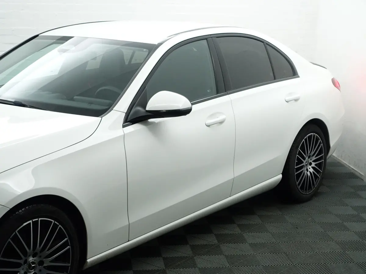 200 AMG Night Edition Aut- Sfeerverlichting, Camera, Xenon Led, Carplay, Lane Assist, Park Assist
