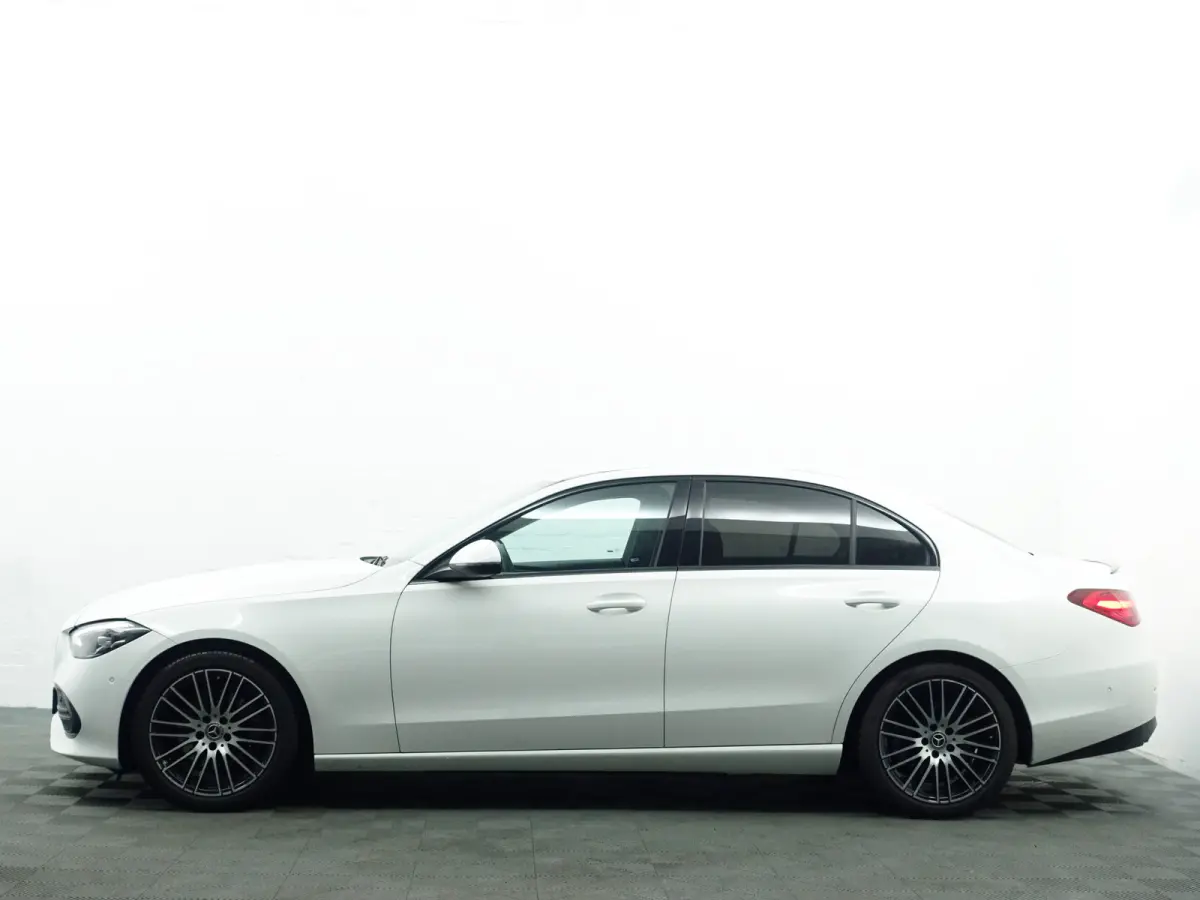 200 AMG Night Edition Aut- Sfeerverlichting, Camera, Xenon Led, Carplay, Lane Assist, Park Assist