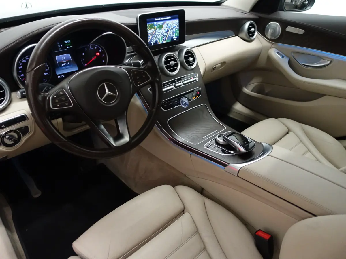 350 e Prestige Plus Aut- 360 Camera, Head Up, Burmester Audio, Sfeerverlichting, Nappa Leder Interieur