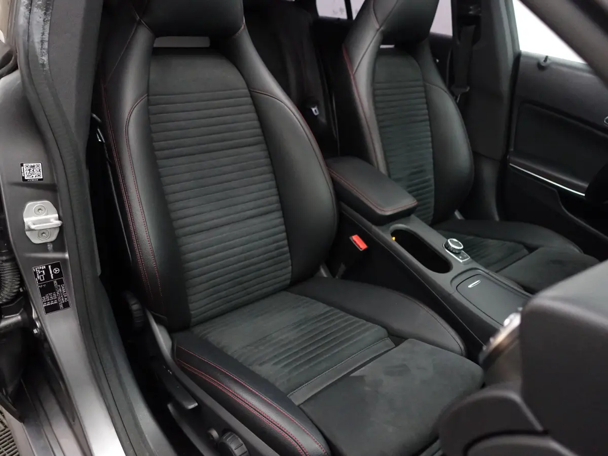 180 AMG Prestige Aut- NAP 120dkm, Panoramadak, Xenon Led, Park Assist, Dynamic Select
