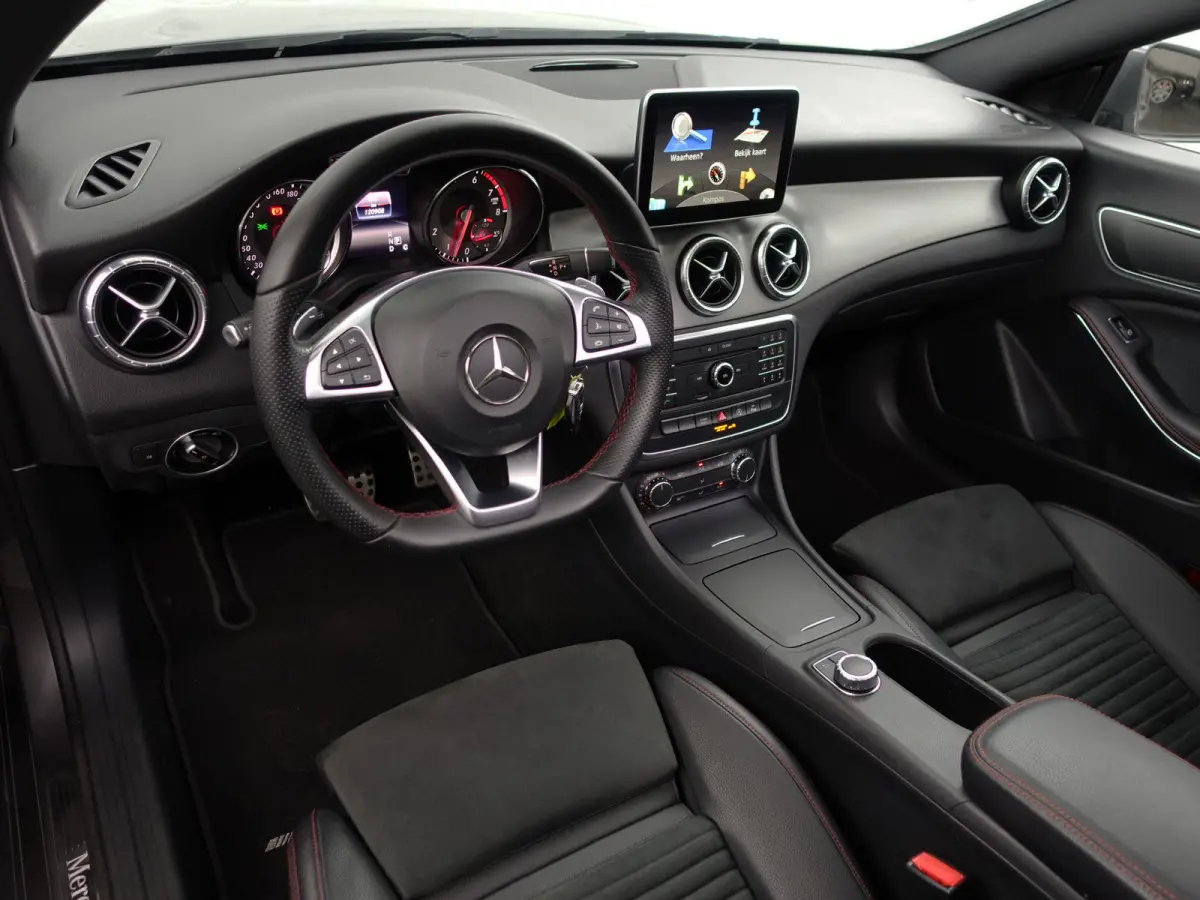 180 AMG Prestige Aut- NAP 120dkm, Panoramadak, Xenon Led, Park Assist, Dynamic Select