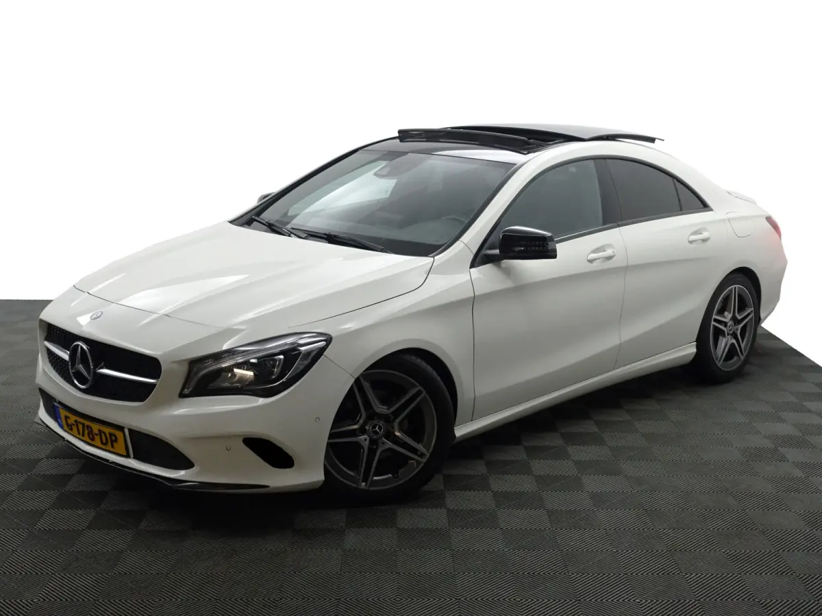 180 AMG Premium Aut- Panoramadak, Camera, Sfeerverlichting, keyless, Stoelverwarming, Sport Interieur