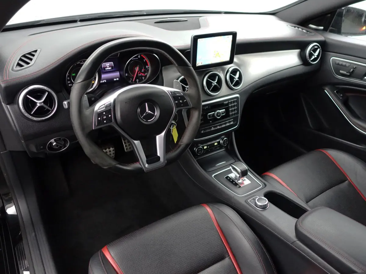 AMG 45 4MATIC Edition 1 Aut- Performance Interieur, Panodak, Harman Kardon, Memory, Xenon Led, Camera