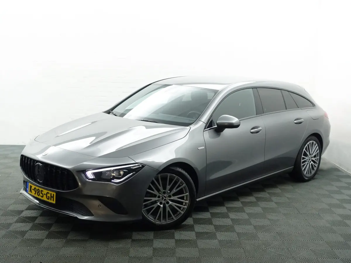 220 AMG Edition Aut- Xenon Led, CarPlay, Camera, Carbon Pakket, Lane Assist, Park Assist