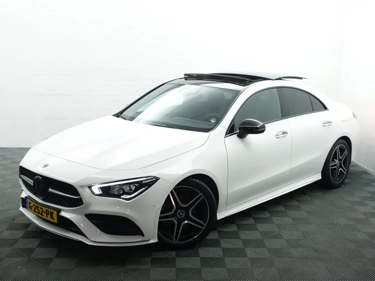 180 AMG Night Edition Aut- Panoramadak, Sfeerverlichting, Camera, Xenon Led, Sport Leder