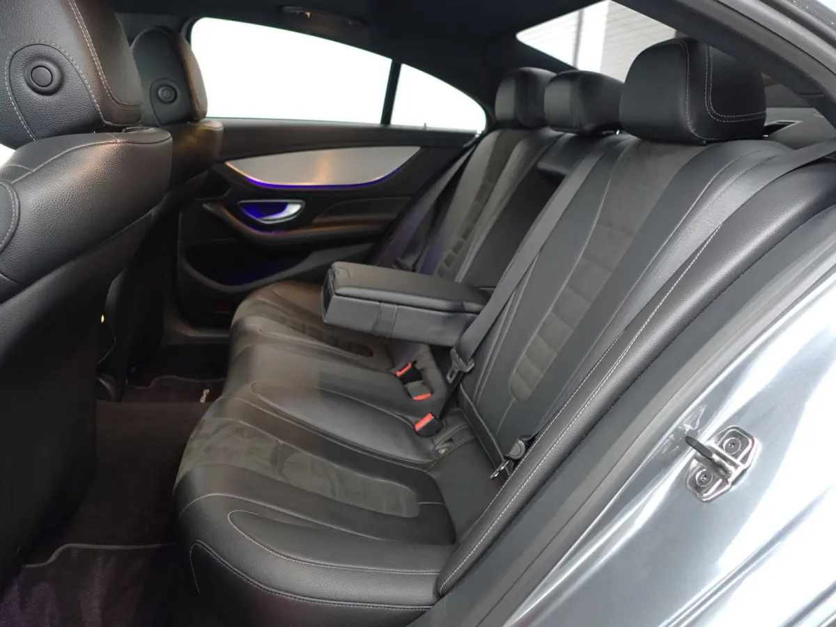 350 AMG Premium Plus Aut- Schuifdak, Sfeerverlichting, Carplay, Lane Assist, Camera, Carbon Ceremic