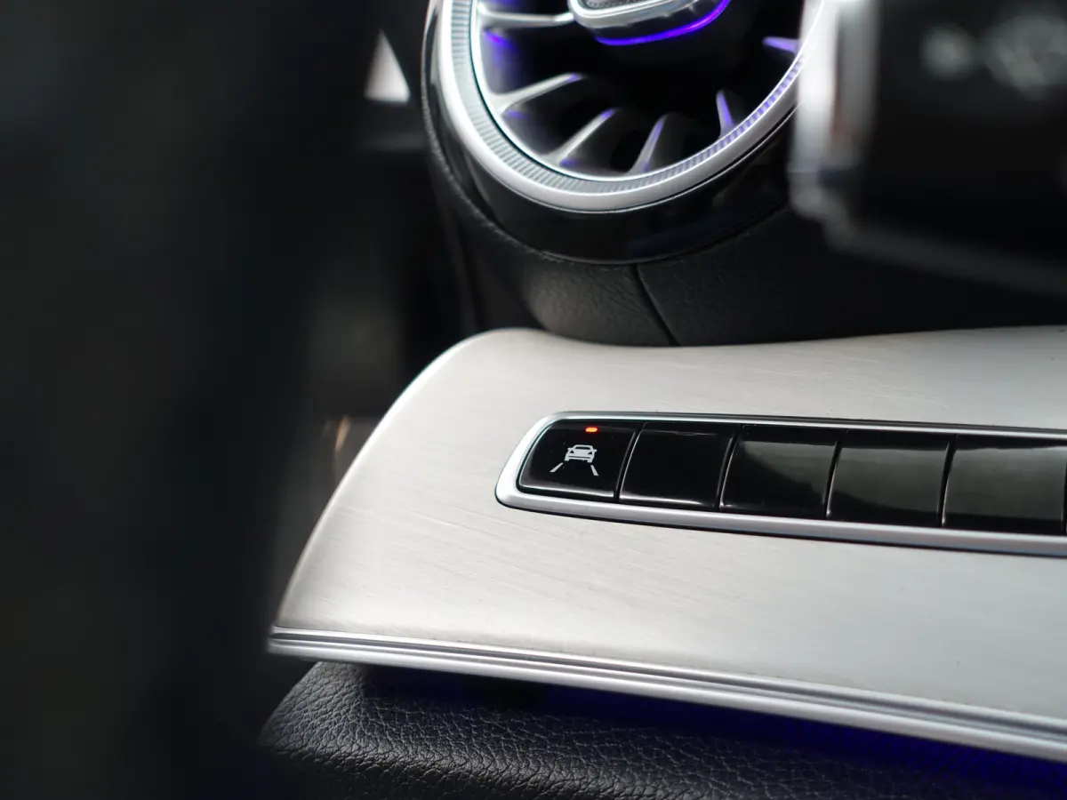 350 AMG Premium Plus Aut- Schuifdak, Sfeerverlichting, Carplay, Lane Assist, Camera, Carbon Ceremic