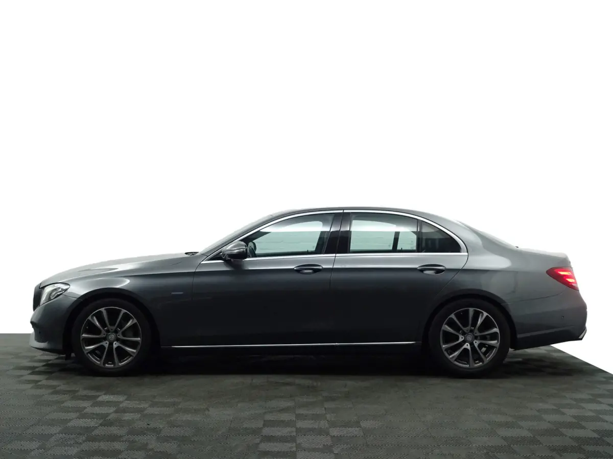 350 e Premium Aut- Nap 131dkm, Dealer onderhouden, Carplay, Android auto, Sfeerverlichting, Trekhaak