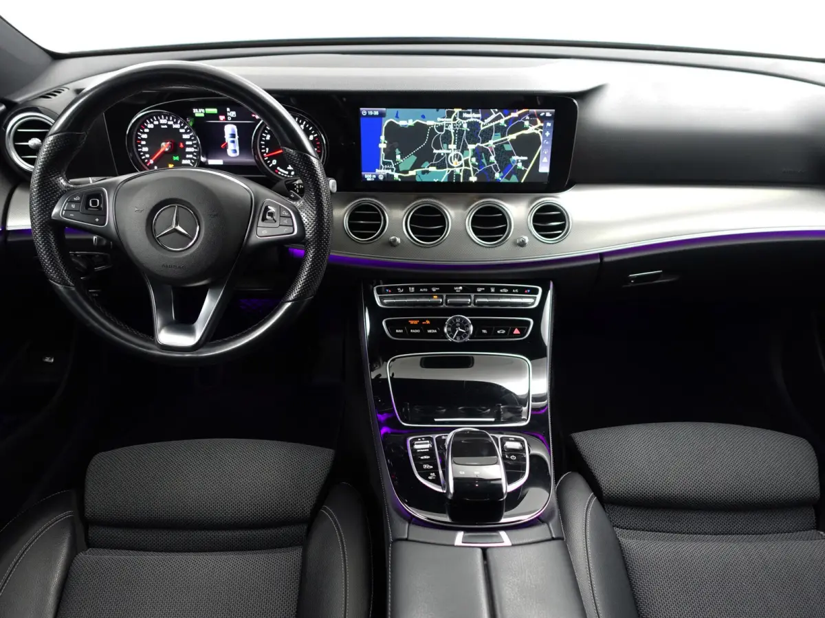 350 e Premium Aut- Nap 131dkm, Dealer onderhouden, Carplay, Android auto, Sfeerverlichting, Trekhaak