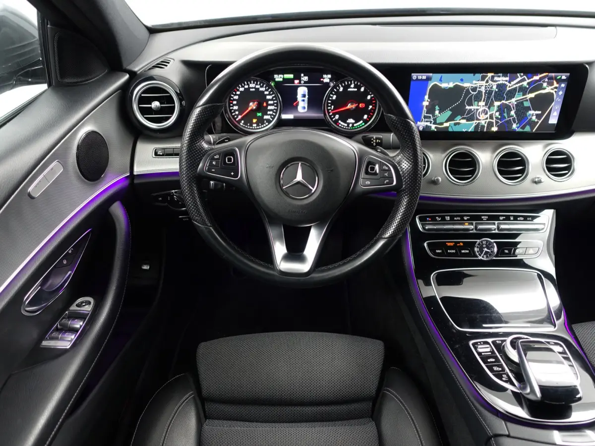 350 e Premium Aut- Nap 131dkm, Dealer onderhouden, Carplay, Android auto, Sfeerverlichting, Trekhaak