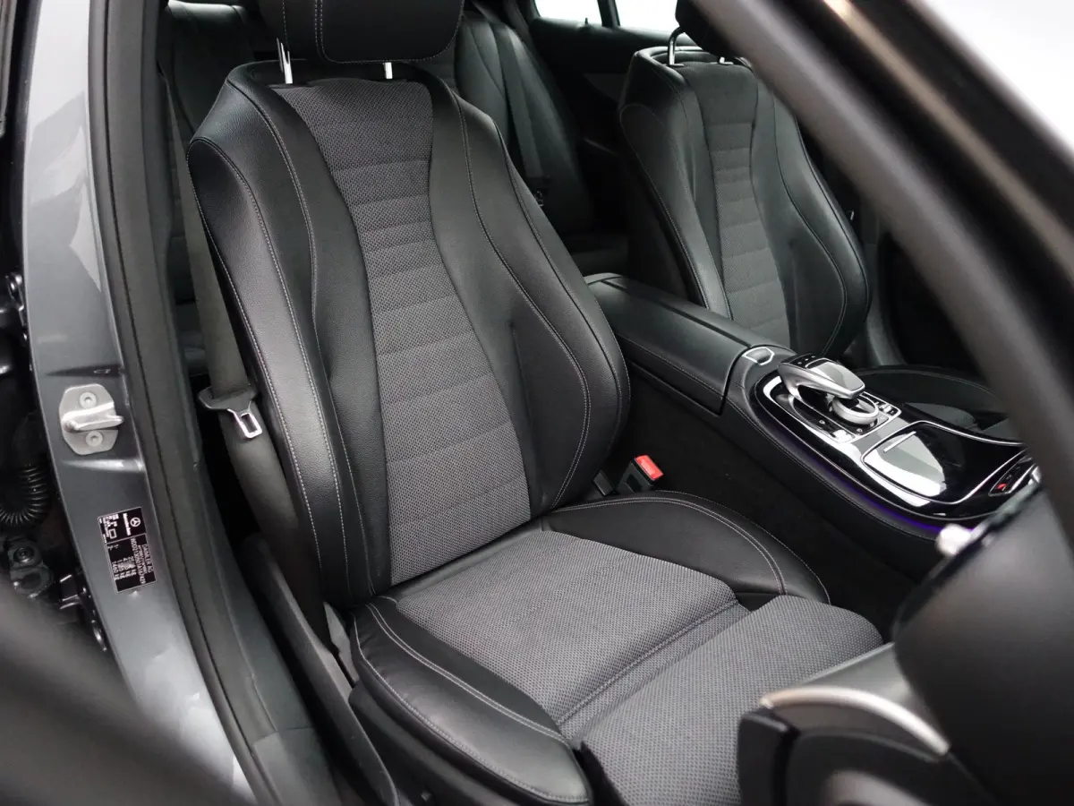 350 e Premium Aut- Nap 131dkm, Dealer onderhouden, Carplay, Android auto, Sfeerverlichting, Trekhaak
