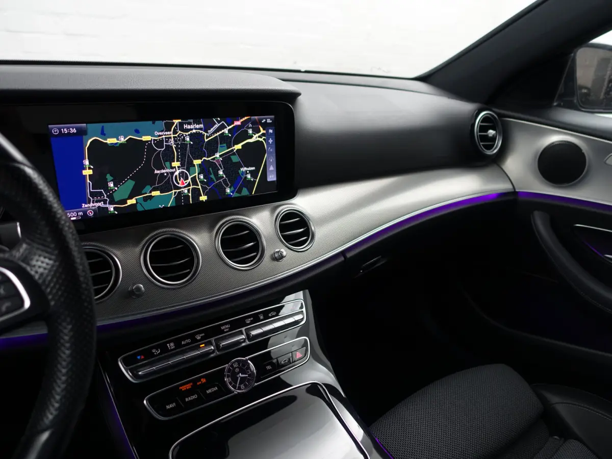 350 e Premium Aut- Nap 131dkm, Dealer onderhouden, Carplay, Android auto, Sfeerverlichting, Trekhaak