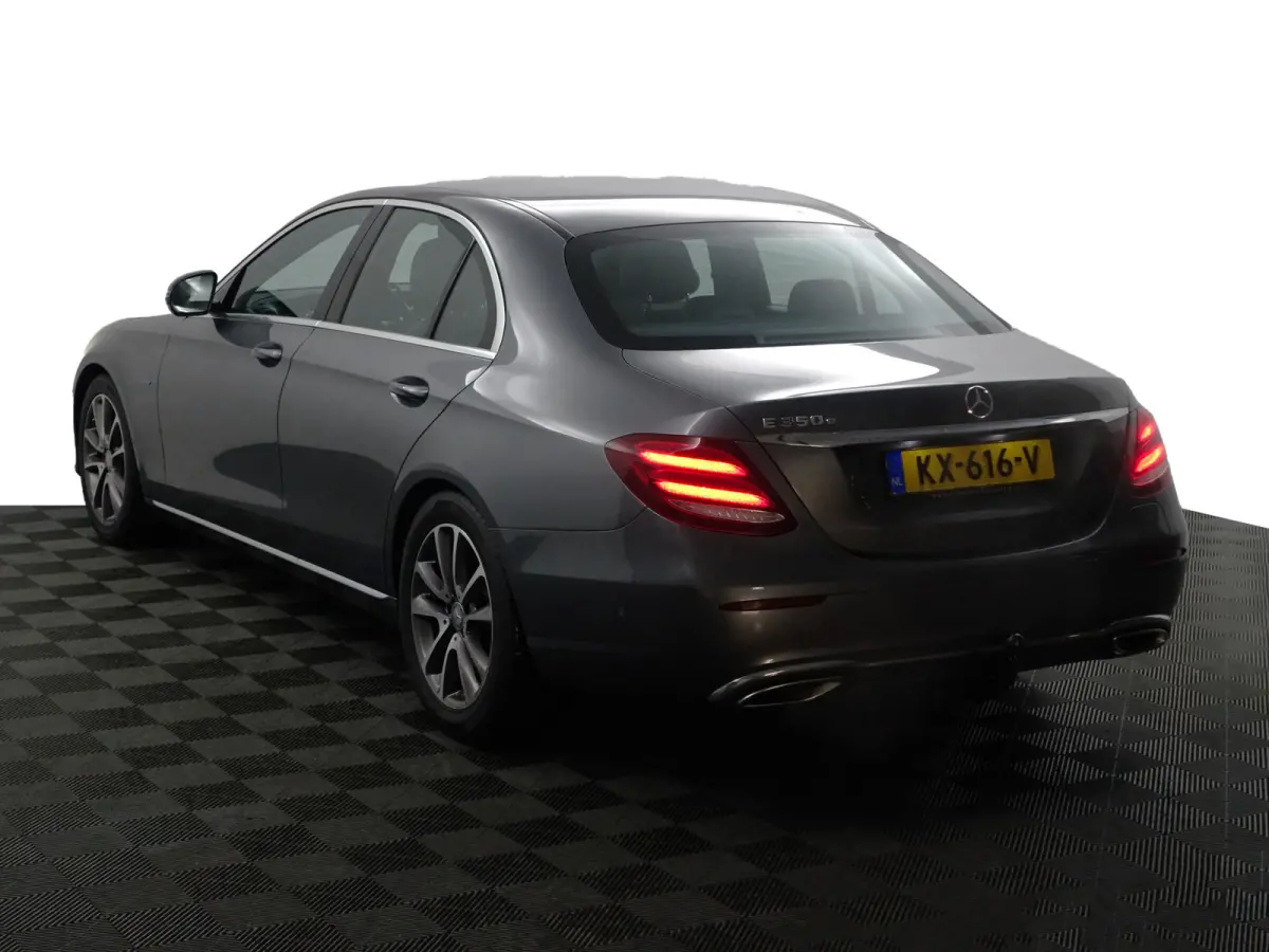 350 e Premium Aut- Nap 131dkm, Dealer onderhouden, Carplay, Android auto, Sfeerverlichting, Trekhaak