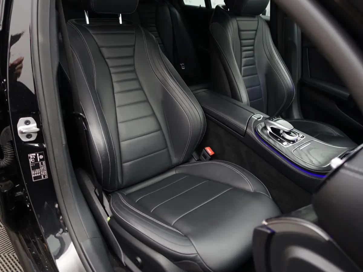 300 e AMG Night Edition Aut- Memory Seats, Sfeerverlichting, 360 Camera, CarPlay, Android Auto, Burmester Audio