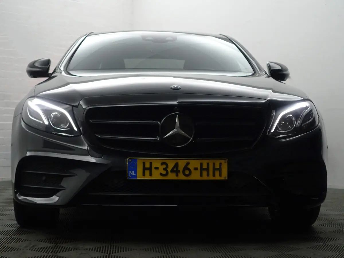 300 e AMG Night Edition Aut- Memory Seats, Sfeerverlichting, 360 Camera, CarPlay, Android Auto, Burmester Audio