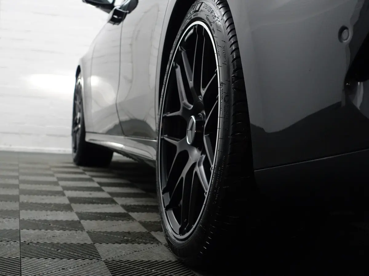 300 e AMG Premium Plus- MBUX Hyperscreen, Burmester Surround Sound, Head Up, Elek Trekhaak
