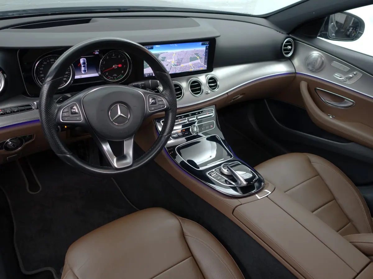 350 e AMG Prestige Plus Aut- Panoramadak, Memory, Sfeerverlichting, CarPlay, Head Up, Lane Assist, 360 Camera, Burmester
