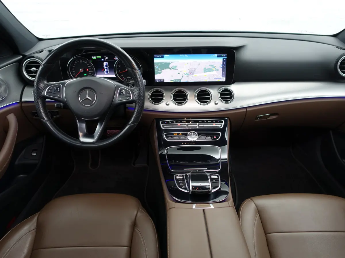 350 e AMG Prestige Plus Aut- Panoramadak, Memory, Sfeerverlichting, CarPlay, Head Up, Lane Assist, 360 Camera, Burmester