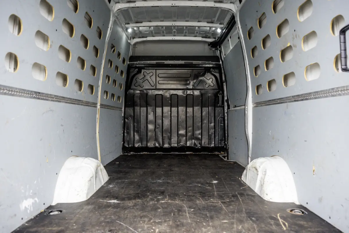 **35S14V 2.3 L2H2 | Automaat | Euro 6 | Cruise | Climate | 3500 KG Trekgewicht | Trekhaak**