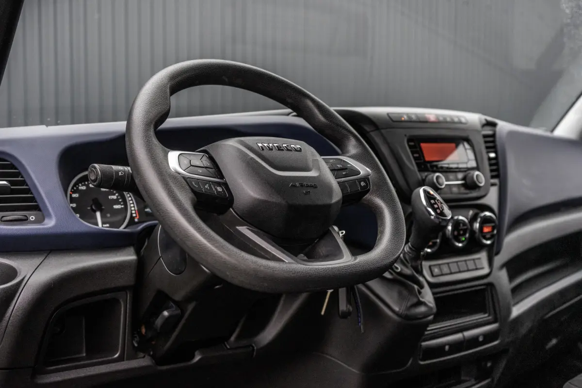 **35S14V 2.3 L2H2 | Automaat | Euro 6 | Cruise | Climate | 3500 KG Trekgewicht | Trekhaak**