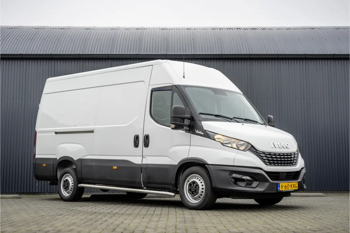 **35S14V 2.3 L2H2 | Automaat | Euro 6 | Cruise | Climate | 3500 KG Trekgewicht | Trekhaak**