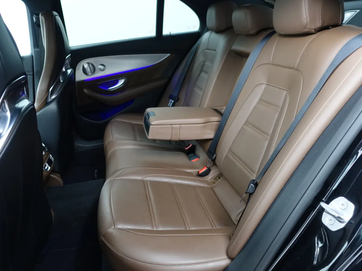 AMG 63 S 4MATIC Premium Plus- Edition 1 Pack, Track Pack, Panoramadak, Memory Pakket, Burmester Audio, Head Up