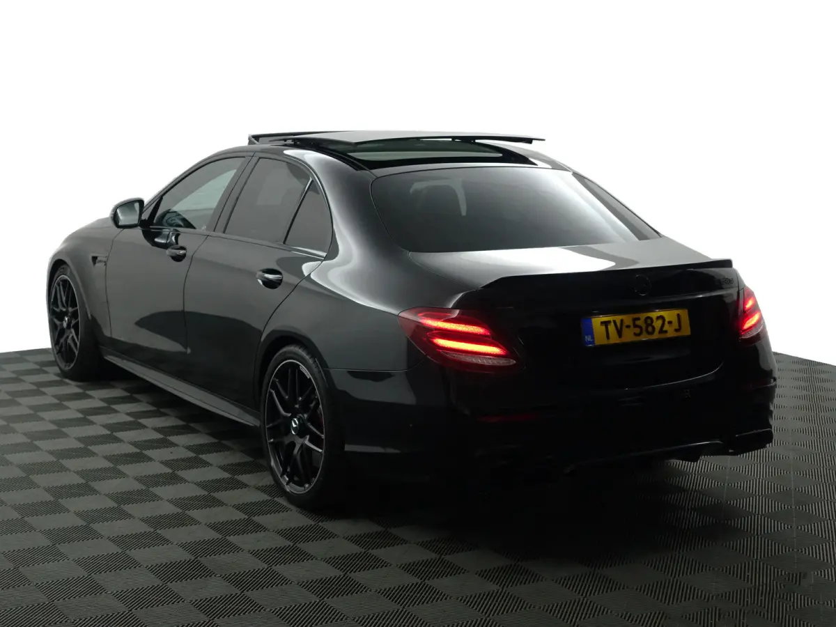 AMG 63 S 4MATIC Premium Plus- Edition 1 Pack, Track Pack, Panoramadak, Memory Pakket, Burmester Audio, Head Up