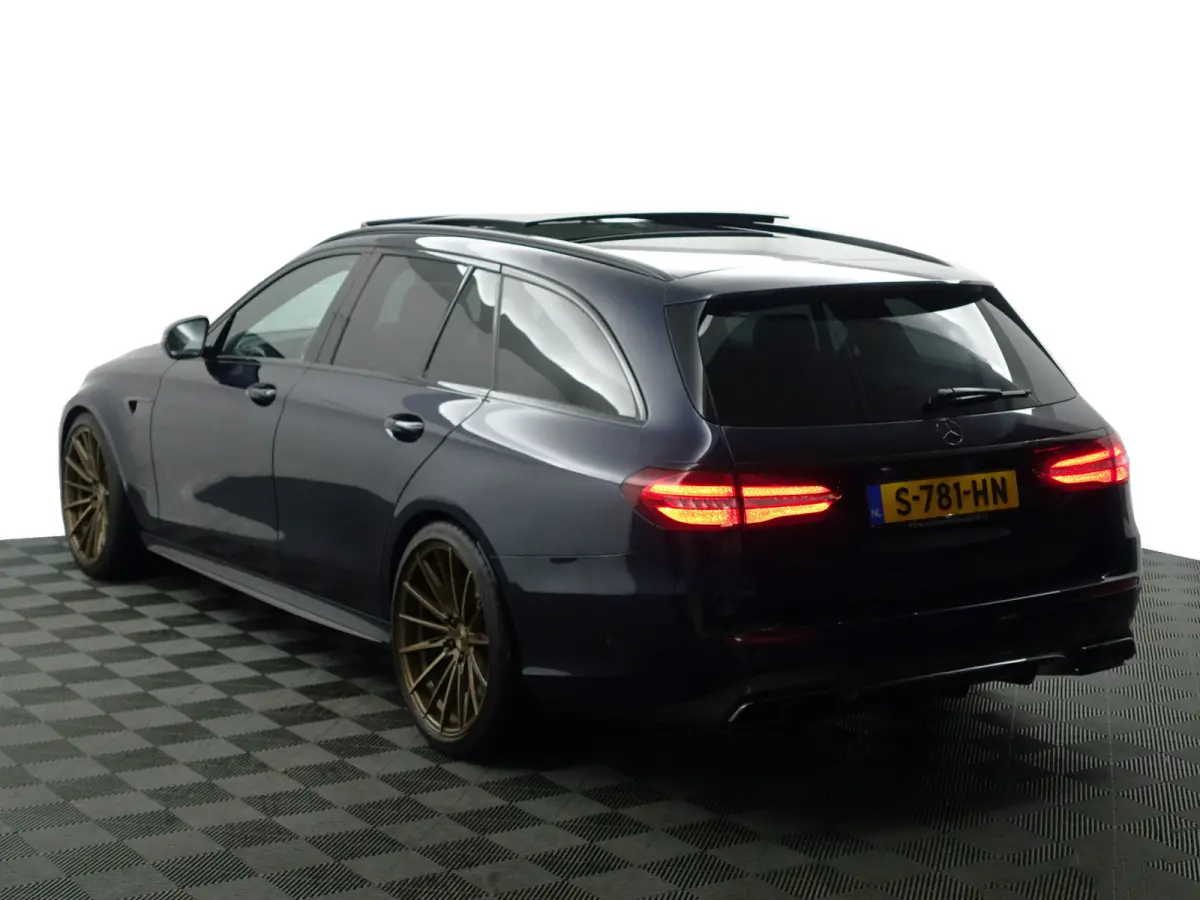 AMG 63 S 4MATIC Premium Plus AMG Performace 612pk Carbon, Panoramadak, Head up, Burmester, Rijassistentiepakket