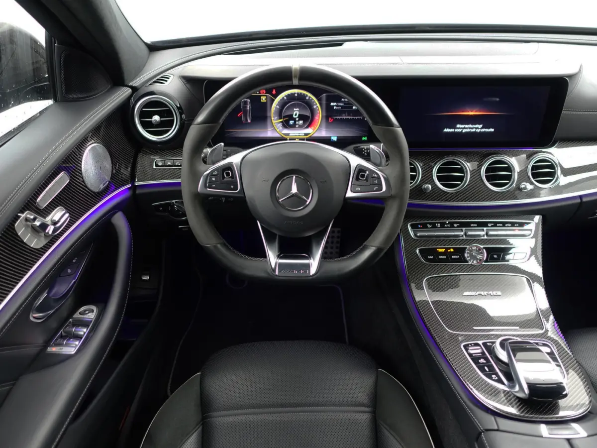 AMG 63 S 4MATIC Premium Plus AMG Performace 612pk Carbon, Panoramadak, Head up, Burmester, Rijassistentiepakket
