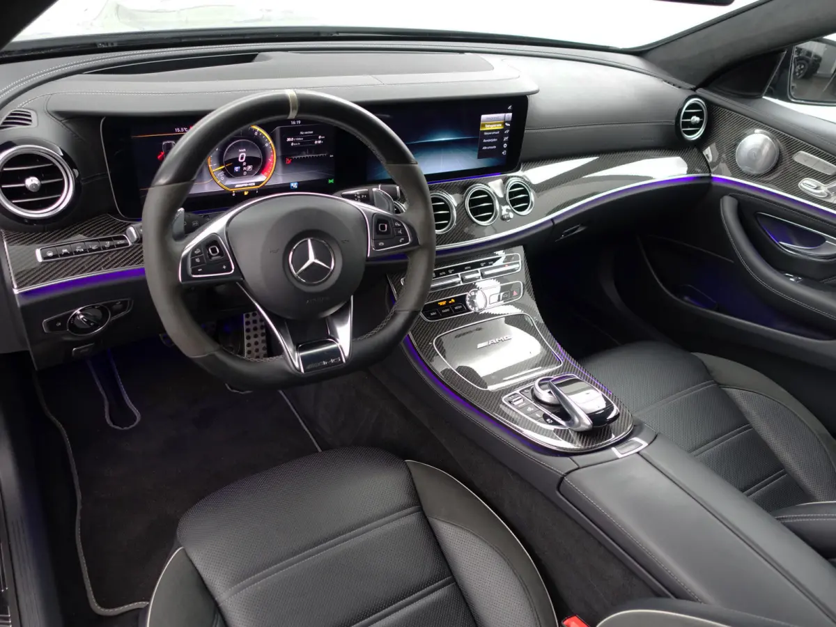 AMG 63 S 4MATIC Premium Plus AMG Performace 612pk Carbon, Panoramadak, Head up, Burmester, Rijassistentiepakket