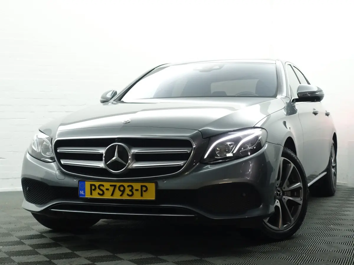 350 e AMG Premium Plus Aut- 360 Camera, Sfeerverlichting, Carplay, Head Up, Burmester, Xenon Led