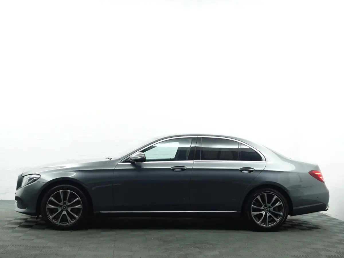 350 e AMG Premium Plus Aut- 360 Camera, Sfeerverlichting, Carplay, Head Up, Burmester, Xenon Led
